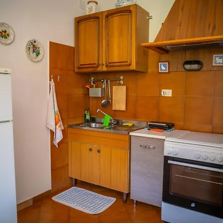 Le Ginestre Апартаменты