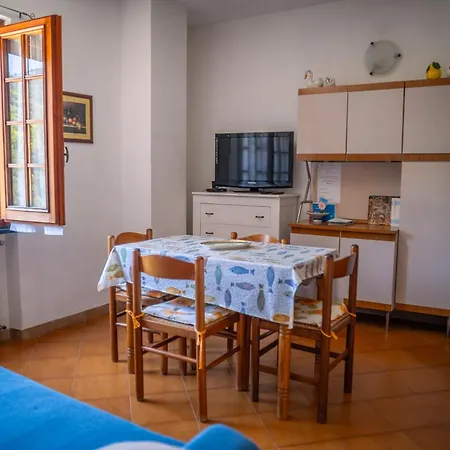 Le Ginestre Апартаменты *